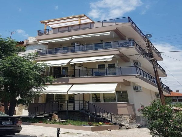 VILLA LINA – МЕТАМОРФОЗИ 2026