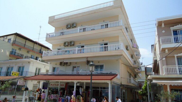 ВИЛА ОРФЕАС-ПАРАЛИЈА