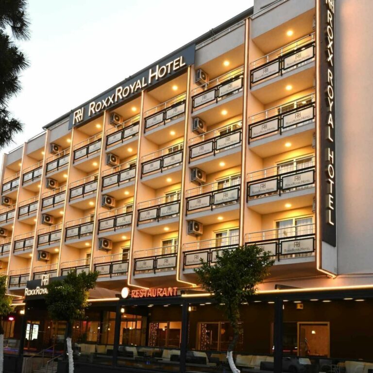 HOTEL  ROXX ROYAL – КУШАДАСИ