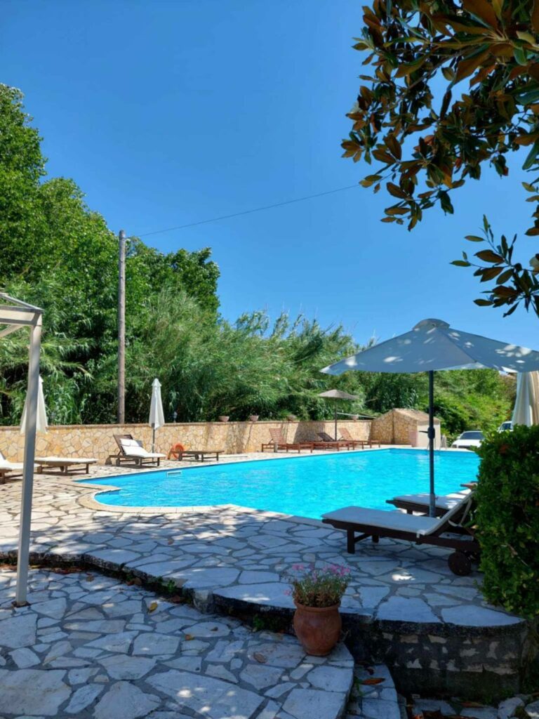 Вила Савас-Крф