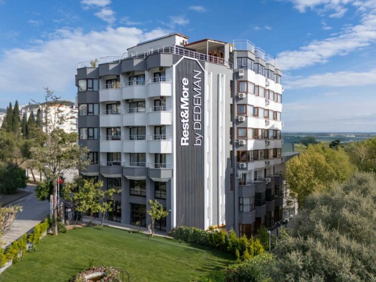  DEDEMAN KUŞADASI MARINA – KУШАДАСИ