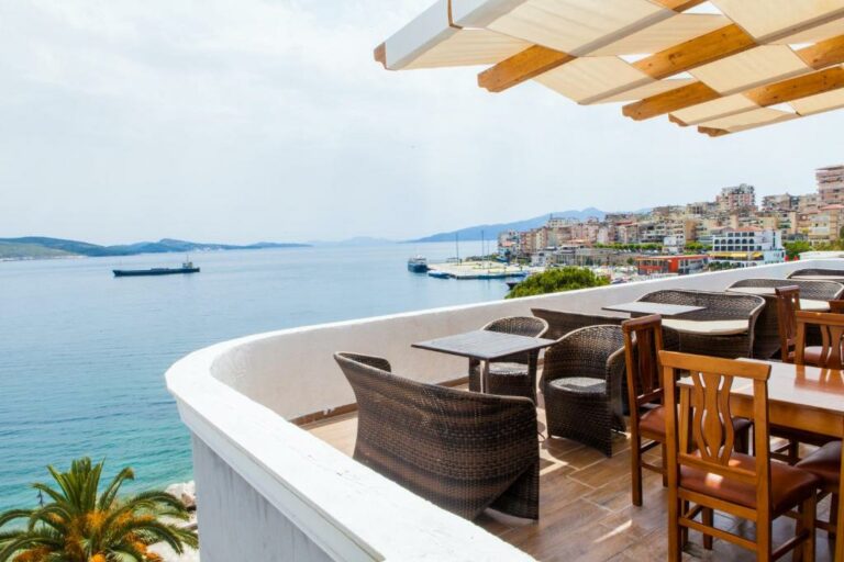 Хотел Пини 3* – Саранда