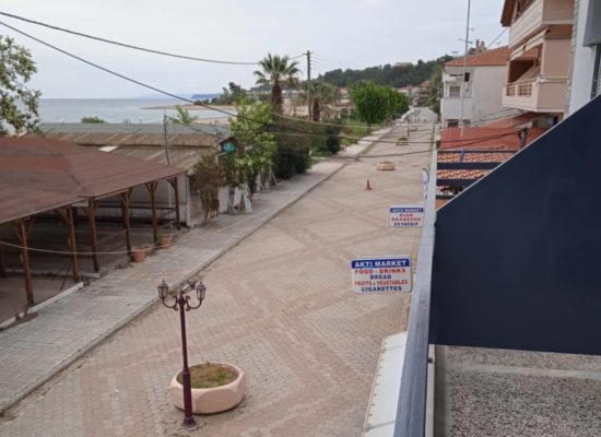 ВИЛА КОСТАС – НЕА ПОТИДЕА