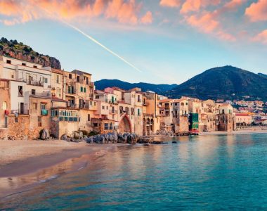 10195_Cefalu-2021-Coastal-View-002501-Hybris