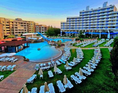 476463138_1132294328593052_7220377437284025952_n-1024x648